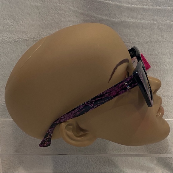 Betsey Johnson Square Shaped Black with Pink Snake Print Sunnies Sunglasses NWT main image 6